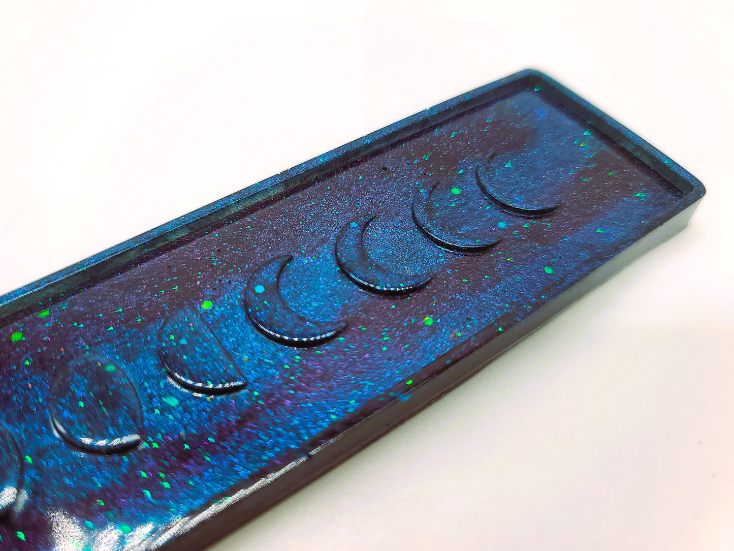 Resin Incense Burner - Made with Resin & Color-Shift Mica