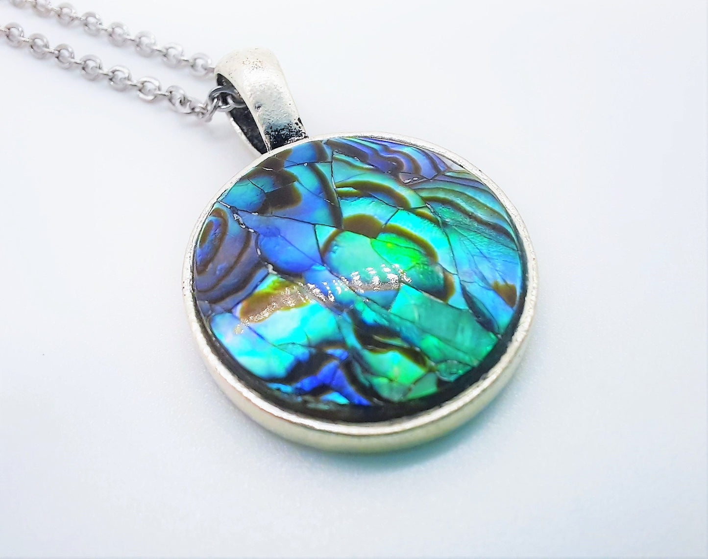 Cracked Abalone / Paua Seashell Pendant Necklace - Stainless Steel Hypoallergenic Chain - Lobster Claw Closure - Silver-Coated Brass Pendant