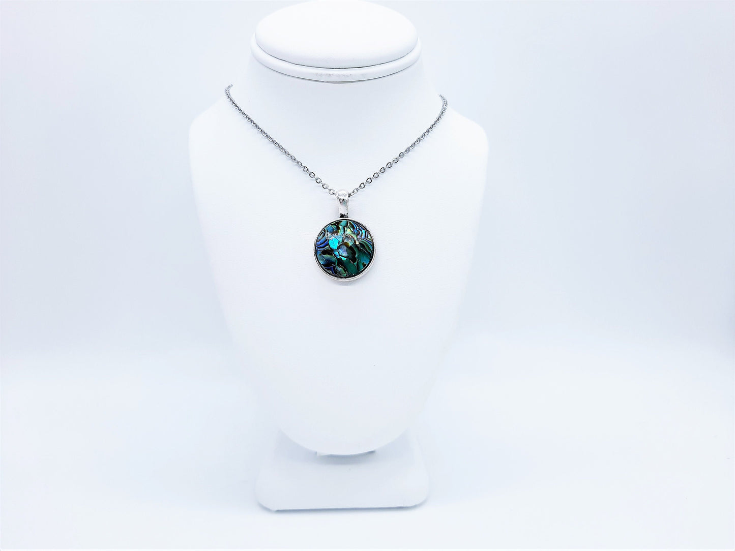 Cracked Abalone / Paua Seashell Pendant Necklace - Stainless Steel Hypoallergenic Chain - Lobster Claw Closure - Silver-Coated Brass Pendant