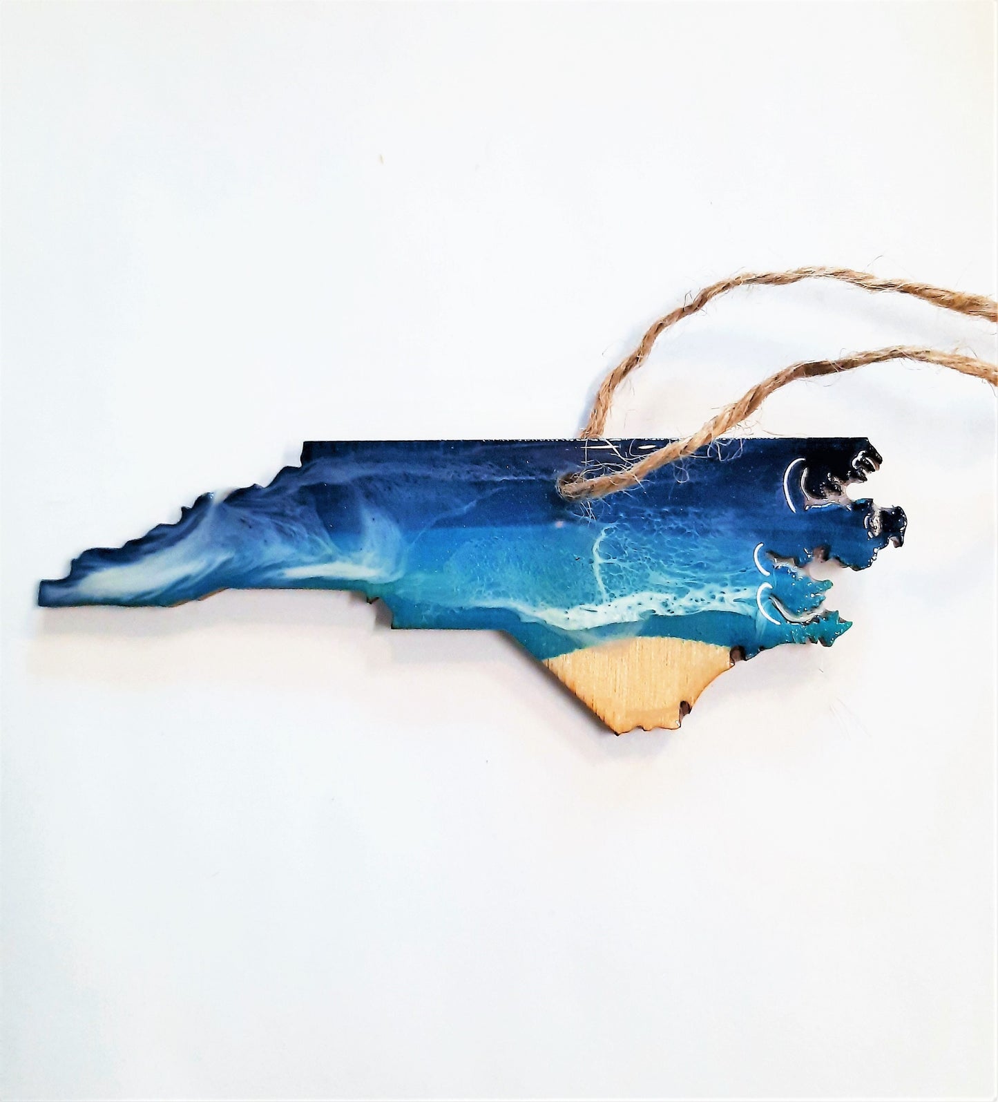 Handmade Eco-Friendly Resin Ocean / Beach / US State Christmas Ornament - North Carolina, South Carolina, Virginia, Georgia, Florida, etc.