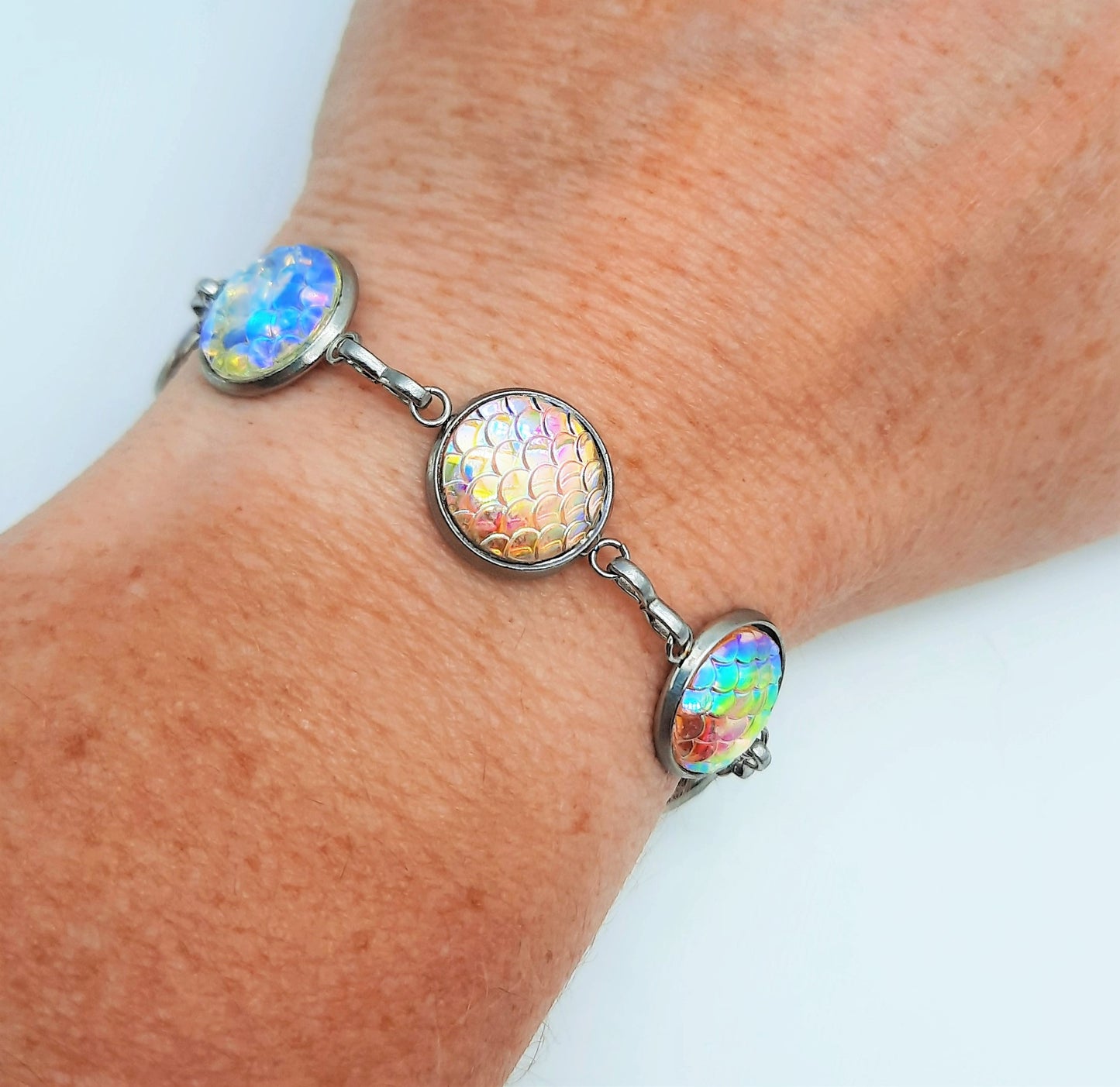 Iridescent Mermaid Scale Link Bracelet