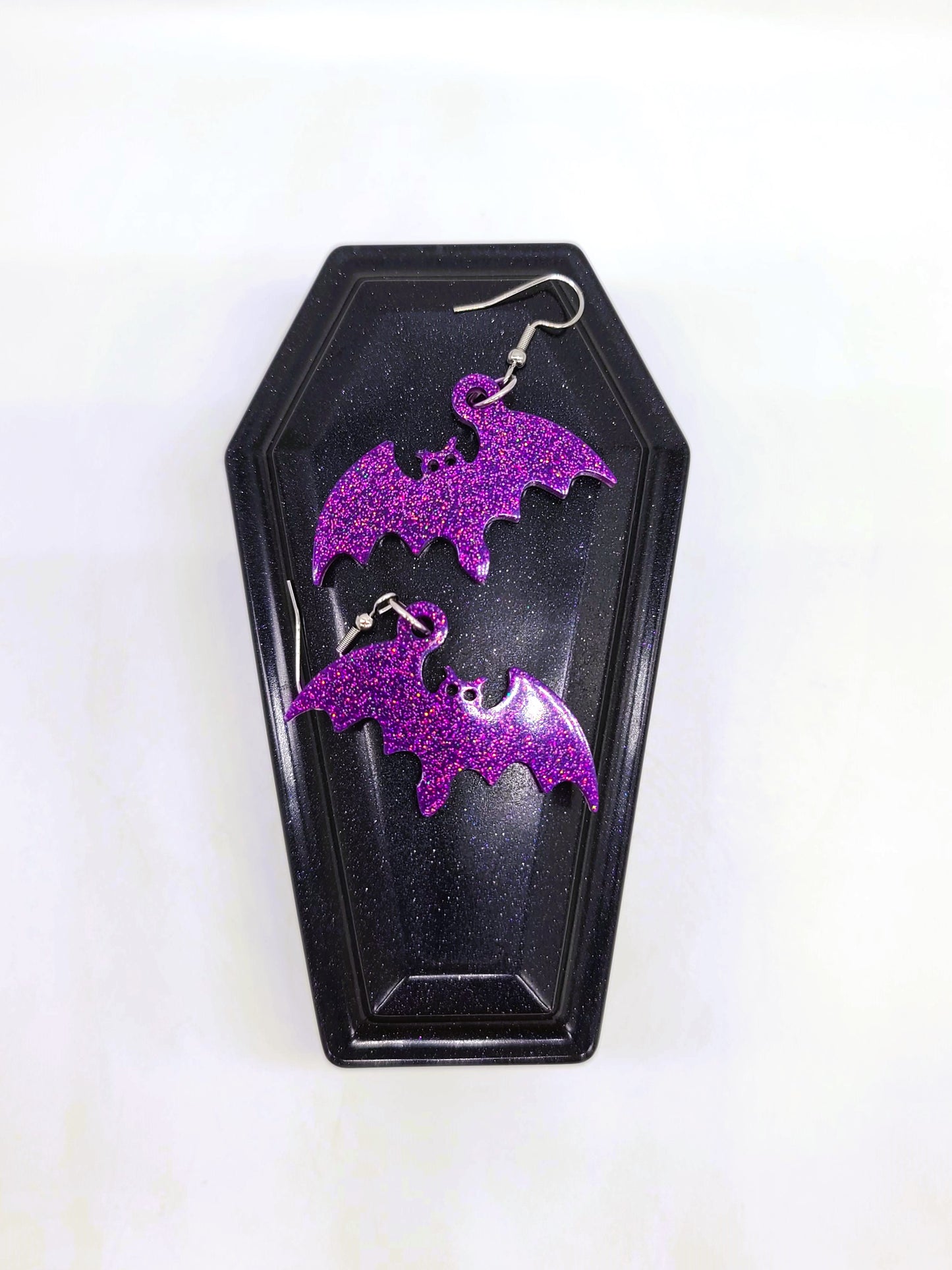 Spooky Halloween Bat Earrings - Eco-Friendly Resin