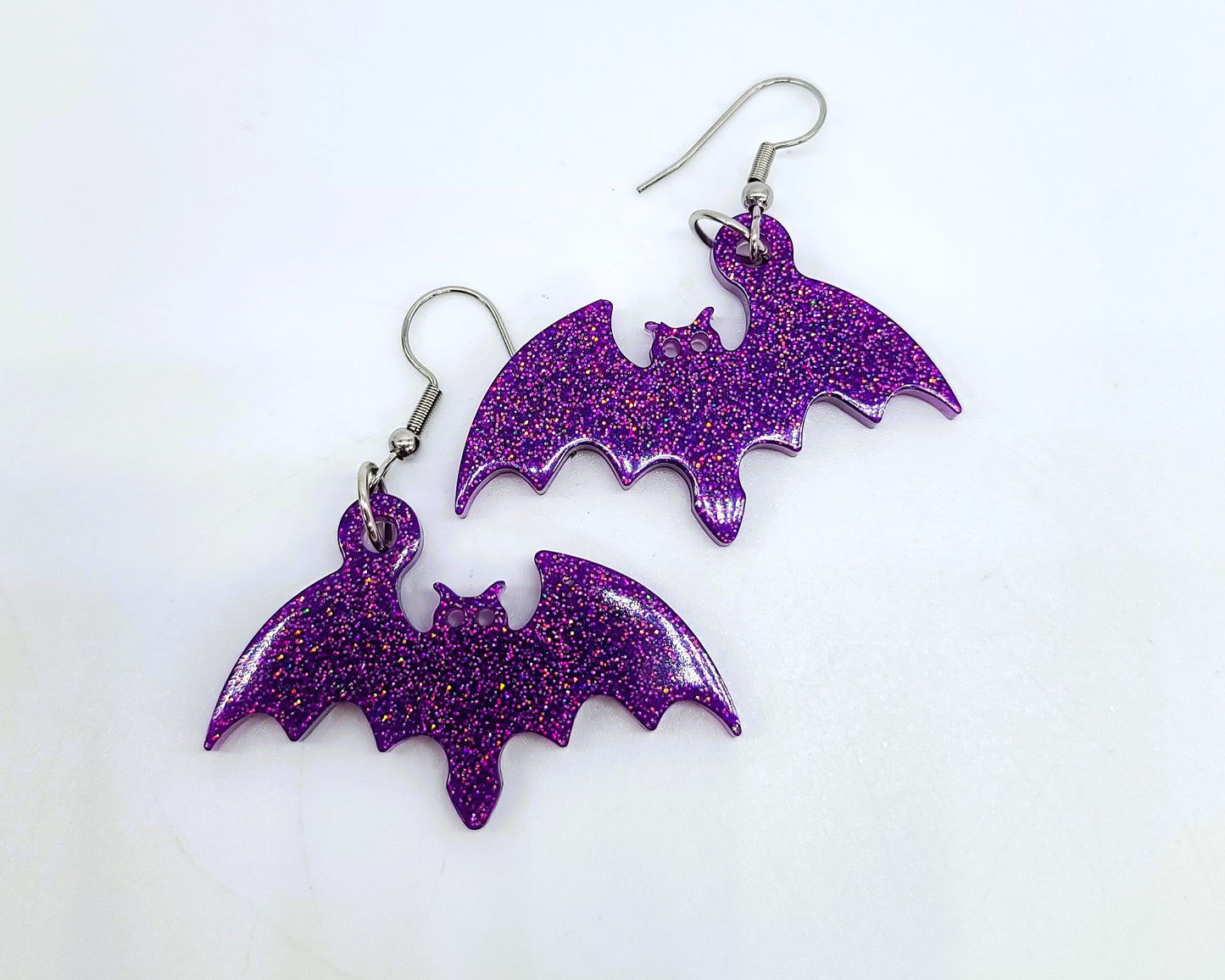 Spooky Halloween Bat Earrings - Eco-Friendly Resin