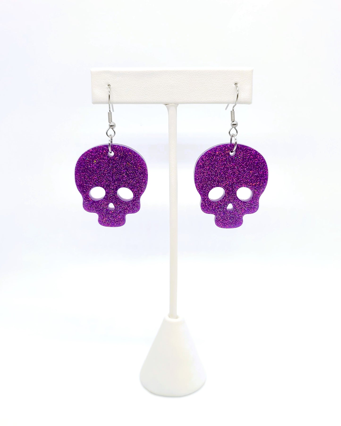 Spooky Halloween Skull Earrings - Eco-Friendly Resin