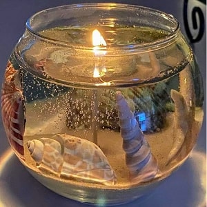 Seascape Gel Candle - Scented - Real Sand & Shells - 14 oz Round